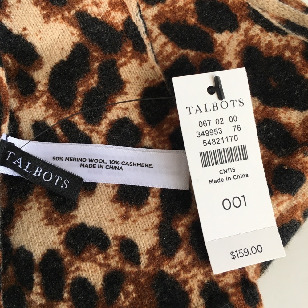 Leopard Cashmere Wrap - Picture 6 of 8
